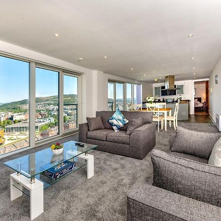 Just Stay Wales - Meridian Tower Marina & City View - 2 Bed Apartment Swansea Exterior photo